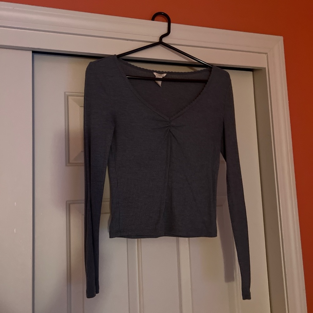 Forever 21 Charcoal Long Sleeve Top